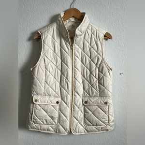 St. Johns bay puff white vest